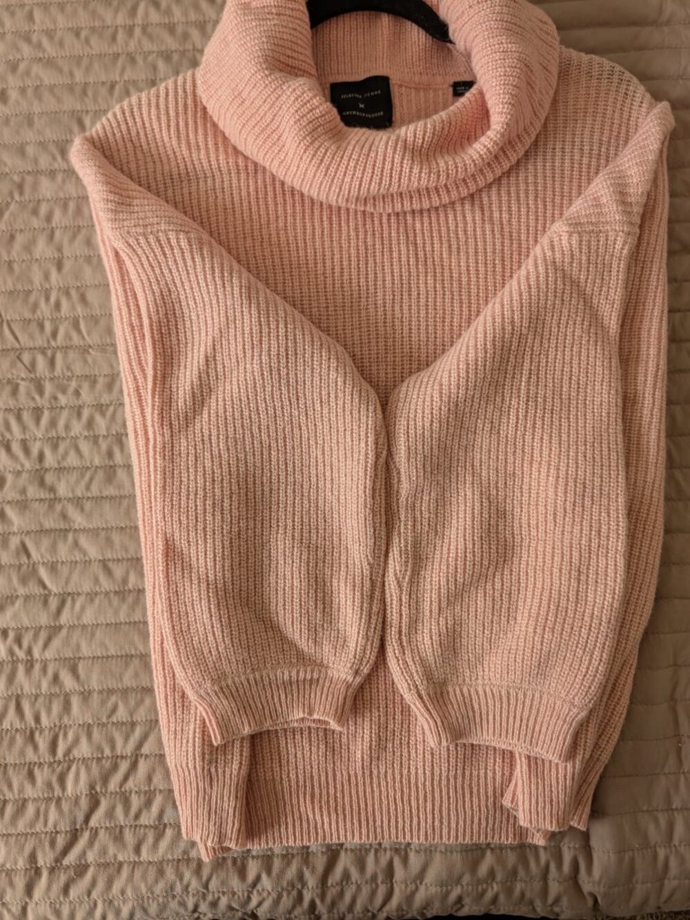 Sweater - Picture 4 of 6